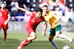  Australia thắng đậm Indonesia ở vòng 1/8 Asian Cup.