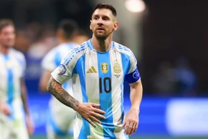 Messi nhiều khả năng ngồi ngoài trận gặp Peru tới đây.