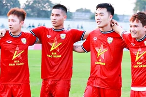 Hà Tĩnh mất loạt ngôi sao ở vòng 17 V-League.