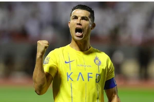 Ronaldo thúc giục Al Nassr mua Bruno Fernandes.