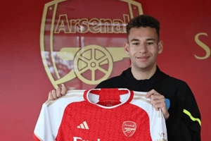 Brayden Clarke đầu quân cho câu lạc bộ Arsenal.