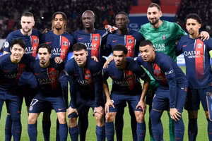 10 CLB sở hữu đội hình đắt giá nhất thế giới