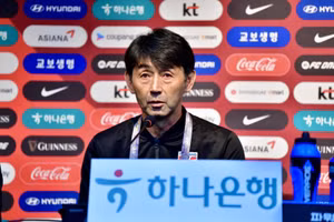 HLV Thái Lan hài lòng về trận hòa Hàn Quốc.