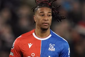 Michael Olise của Crystal Palace lọt tầm ngắm của Liverpool.