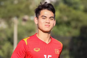 Khuất Văn Khang bị AFC phạt số tiền lớn sau tấm thẻ đỏ ở Asian Cup 2023.