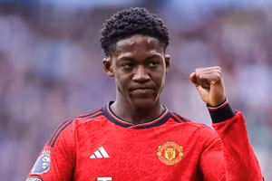  Kobbie Mainoo được Barca xuống tiền hỏi mua.