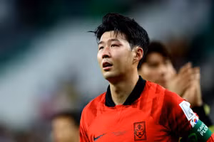 Son Heung-min cân nhắc chia tay tuyển quốc gia sau Asian Cup.
