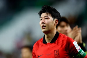 Son Heung-min cân nhắc chia tay tuyển quốc gia sau Asian Cup.