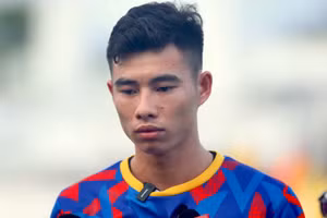 Thủ môn Quan Văn Chuẩn thận trọng trước trận gặp U23 Iraq.