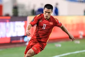 Tuấn Hải nhận lót tay kỷ lục khi ở lại Hà Nội FC.