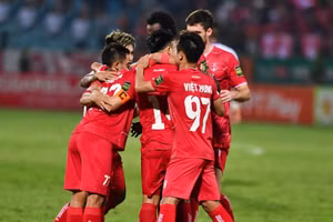 CLB Hải Phòng so tài CLB Pohang Steelers trước thềm V-League trở lại.