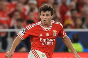  Joao Neves được MU và loạt đội bóng lớn quan tâm.