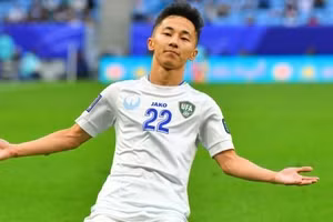 Abbosbek Fayzullaev kịp ra sân ở trận gặp Việt Nam ở tứ kết U23 châu Á.