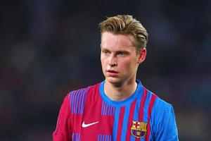 De Jong và Pedri có thể chia tay Barca trong thời gian tới.