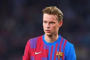De Jong và Pedri có thể chia tay Barca trong thời gian tới.