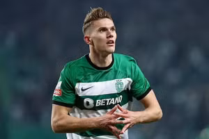 Viktor Gyokeres của Sporting Lisbon lọt tầm ngắm của MU.