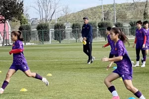 U16 nữ Việt Nam thắng đậm Botswana ở giải giao hữu do UEFA tổ chức.