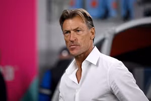 HLV Renard ứng cử dẫn dắt đội tuyển Hàn Quốc.