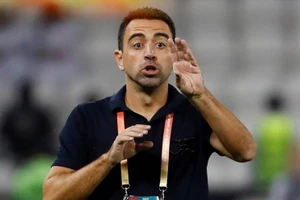 HLV Xavi chia tay Barca sau nhiều năm gắn bó.