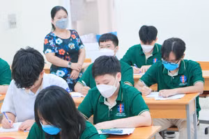 Tiết học của học sinh Trường THPT Trần Nhân Tông.