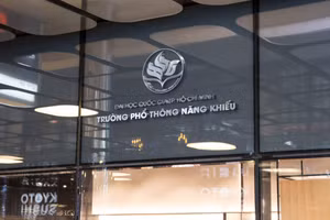 Trường Phổ thông Năng khiếu, ĐHQG TPHCM.