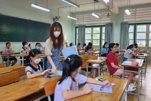Học sinh tham gia kỳ khảo sát vào Trường THPT chuyên Trần Đại Nghĩa.