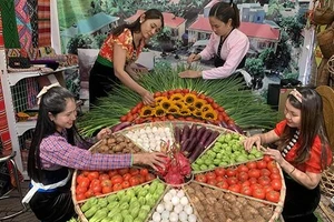 Các mặt hàng nông sản phong phú và đa dạng về chủng loại, nhằm giới thiệu với người tiêu dùng.