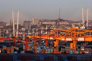 Châu Âu tiếp tục kinh doanh thương mại với Nga bất chấp trừng phạt. 