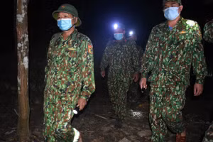 Cán bộ, chiến sĩ Bộ đội Biên phòng Quảng Bình tuần tra khép kín địa bàn khu vực biên giới 24/24 giờ trong ngày