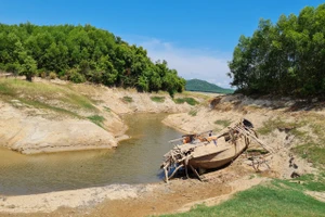 Chủ tịch UBND tỉnh Hà Tĩnh "vào cuộc" vụ khai thác khoáng sản lậu tại Kỳ Anh