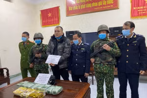 Thu giữ 11kg ma túy tại khu vực biên giới