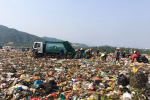 Bãi rác Khánh Sơn (TP Đà Nẵng).