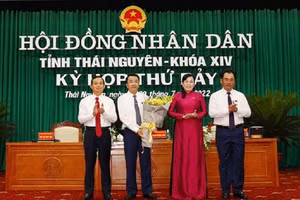 Thường trực Tỉnh ủy Thái Nguyên chúc mừng tân Phó Chủ tịch UBND tỉnh Nguyễn Thanh Bình.