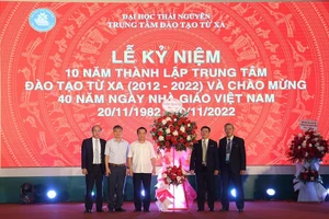 Trung tâm đào tạo từ xa Đại học Thái Nguyên - 10 năm hành trình vững bước.