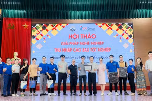 Hội thảo “Giải pháp nghề nghiệp thu nhập cao sau tốt nghiệp” góp phần tăng nhận thức và định hướng cho sinh viên