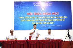 Hội thảo khoa học "Phát triển nguồn tài nguyên số và giải pháp nâng cao chất lượng đào tạo trong bối cảnh chuyển đổi số của Đại học Thái Nguyên".