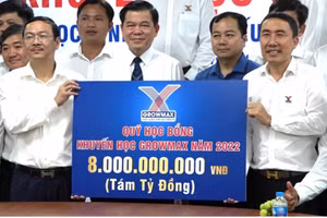 GrowMax và Báo Nông nghiệp Việt Nam thành lập quỹ khuyến học 8 tỷ đồng