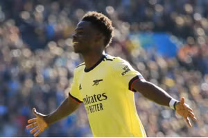 Arsenal tăng lương gấp 4 lần giữ chân sao trẻ