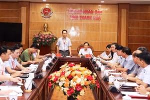 Thứ trưởng Hoàng Minh Sơn kiểm tra công tác chuẩn bị Kỳ thi tốt nghiệp THPT năm 2022 tại Thanh Hóa.