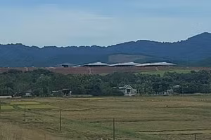 Trang trại của Công ty TNHH 2 thành viên Ứng dụng công nghệ cao nông nghiệp và thực phẩm sữa Yên Mỹ .