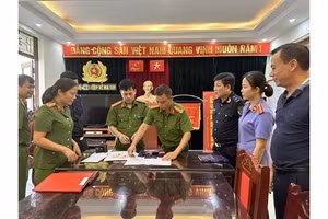 Công an tỉnh Thanh Hoá phối hợp các đơn vị phá đường dây ma tuý xuyên biên giới. (Ảnh: CATH)