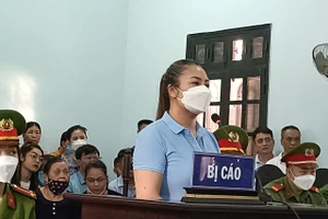 Bị cáo Ngân 'gà' lĩnh 20 tháng tù giam. (Ảnh:CTV).