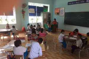 Học sinh Trà Leng trở lại trường sau 21 ngày nghỉ học