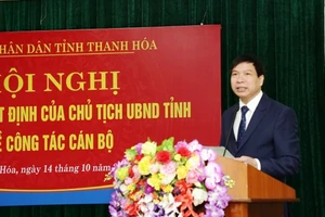 Ông Trần Văn Thức vừa được Chủ tịch UBND tỉnh bổ nhiệm giữ chức vụ Giám đốc Sở GD&ĐT Thanh Hóa. 