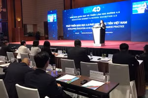 Diễn đàn thu hút đông đảo các đại biểu trong và ngoài nước tham gia