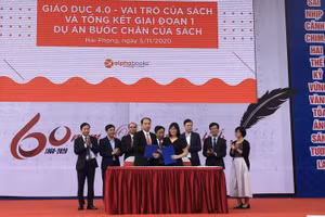 Đại diện các bên ký kết thỏa thuận hợp tác