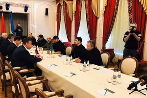 Một cuộc đàm phán giữa Nga và Ukraine.