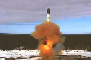 Tên lửa đạn đạo xuyên lục địa (ICBM) RS-28 Sarmat.