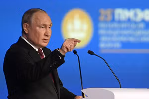  Tổng thống Nga Putin tại Diễn đàn Kinh tế Quốc tế St.Petersburg.