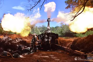 Pháo binh của lực lượng LPR.